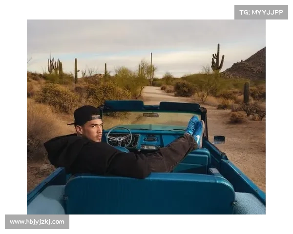 德文·布克职业生涯中的关键启示与成长历程：坚持与自信成就卓越